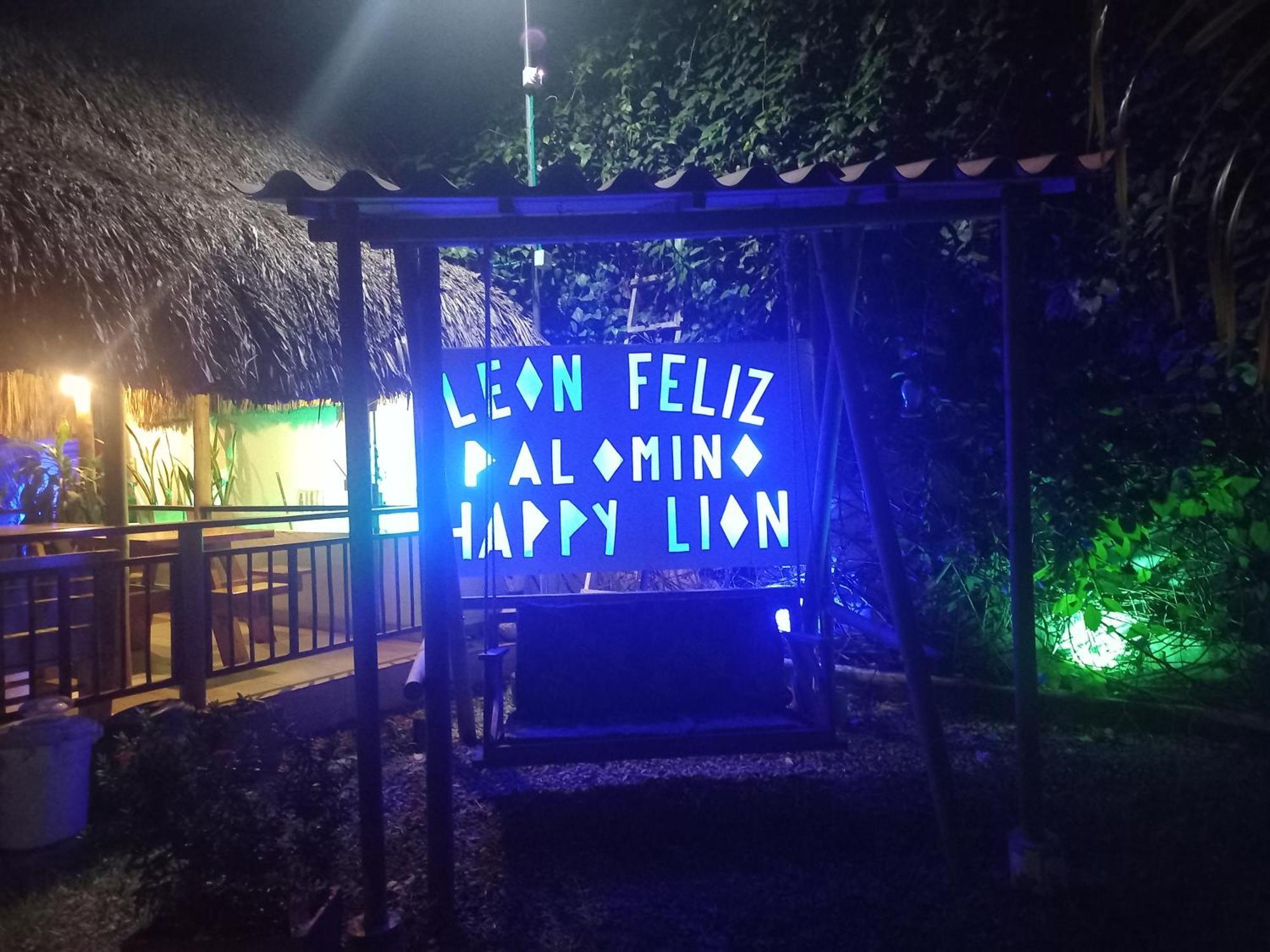El Leon Feliz Palomino Hotel Exterior foto